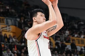 lol在线投注广东宏远冲刺阶段刷新队史纪录，志在意甲名次提升，目标明确，训练强度明显提升的简单介绍